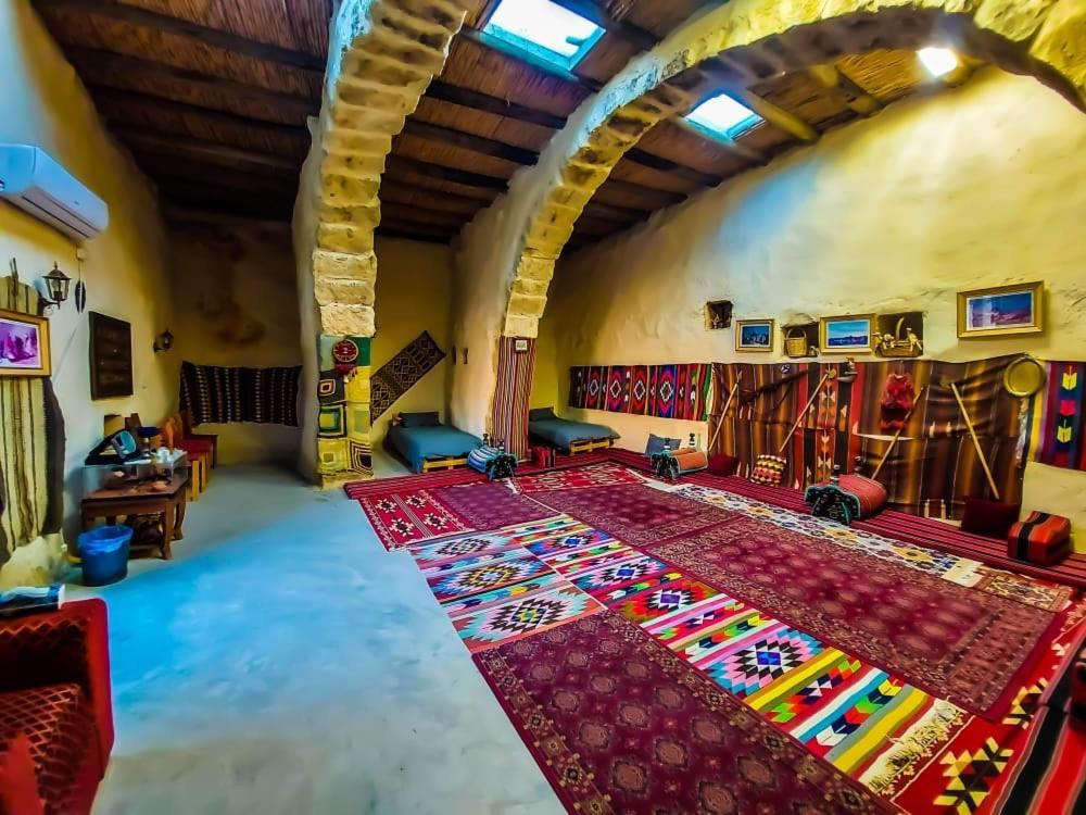 Гостевой дом Mumia Restaurant & House Эль-Карак Экстерьер фото
